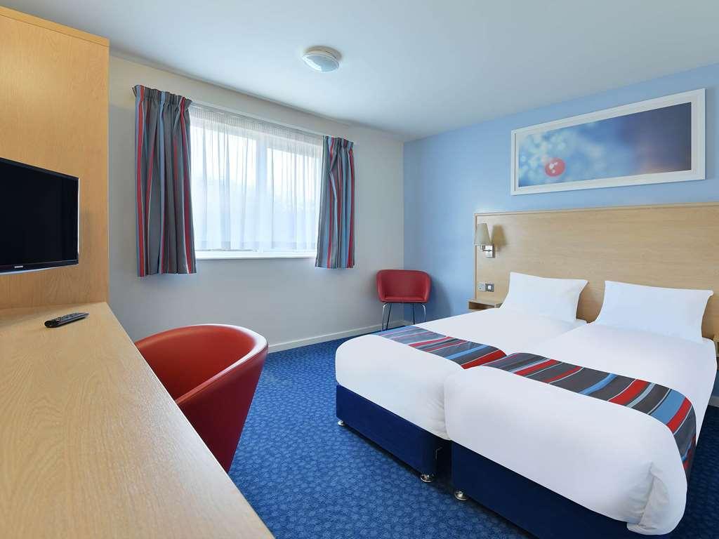 Travelodge Lutterworth Leicester Quarto foto